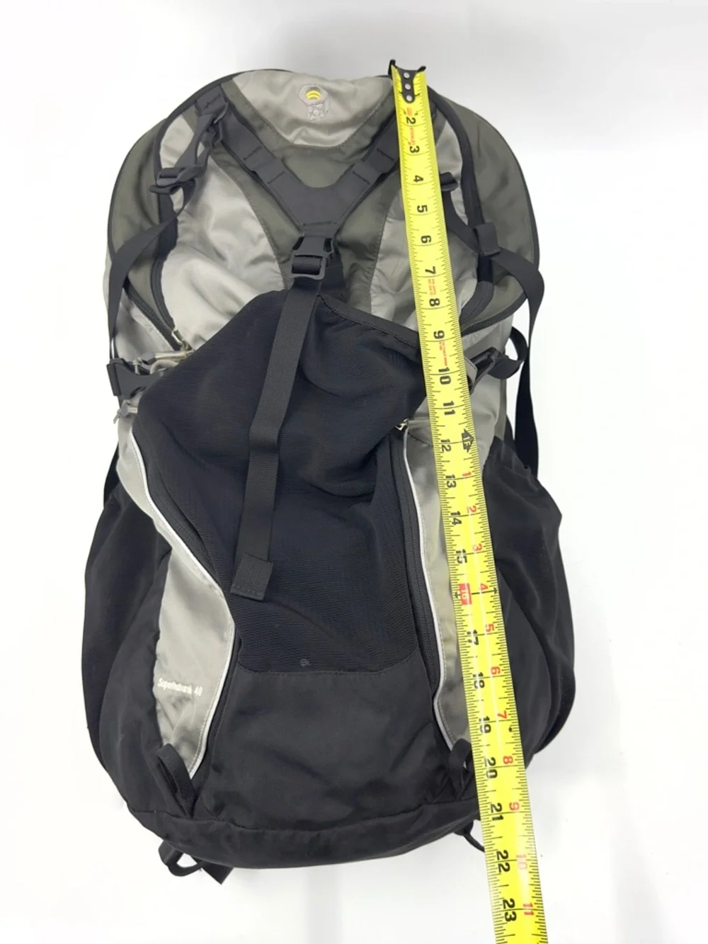 Mountain Hardwear Supernatural 40 Backpack Size M Fitlock Hiking Camping Outdoor
